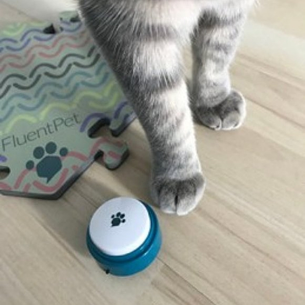 Fluent Pet Button (Great Gift for Pet Owners!) - Picture 13 of 13